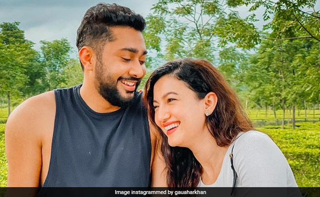 Gauahar Khan Is Eating Baklava In Her Trip To Turkey; Heres How You Can Make It